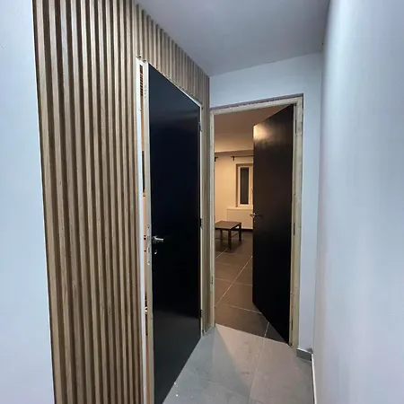 16 Dore 2 דירה טורנאי